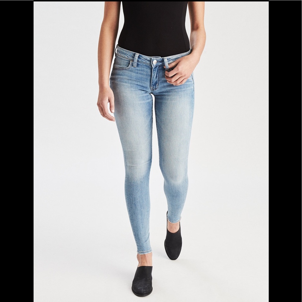 American Eagle skinny jeans
